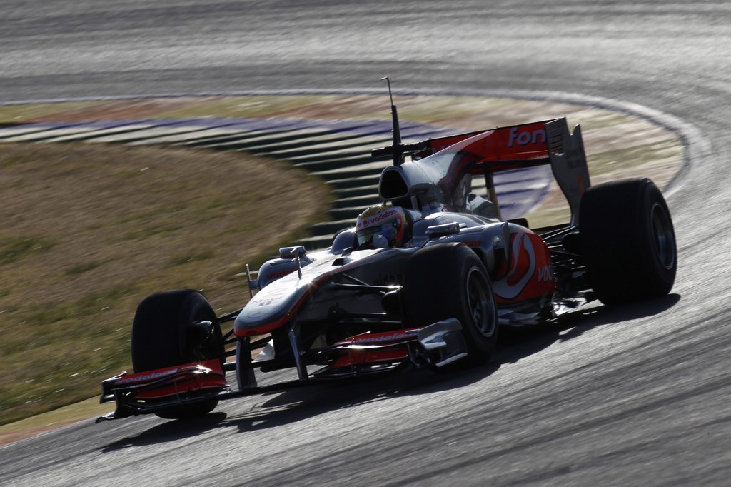 Test Valencia primi km, 2010 Formula One Testing
Valencia, Spain. 2nd February 2010.
Lewis Hamilton, McLaren MP4-25 Mercedes. Action. 
World Copyright: Andrew Ferraro /LAT Photographic 
ref: Digital Image _Q0C1567